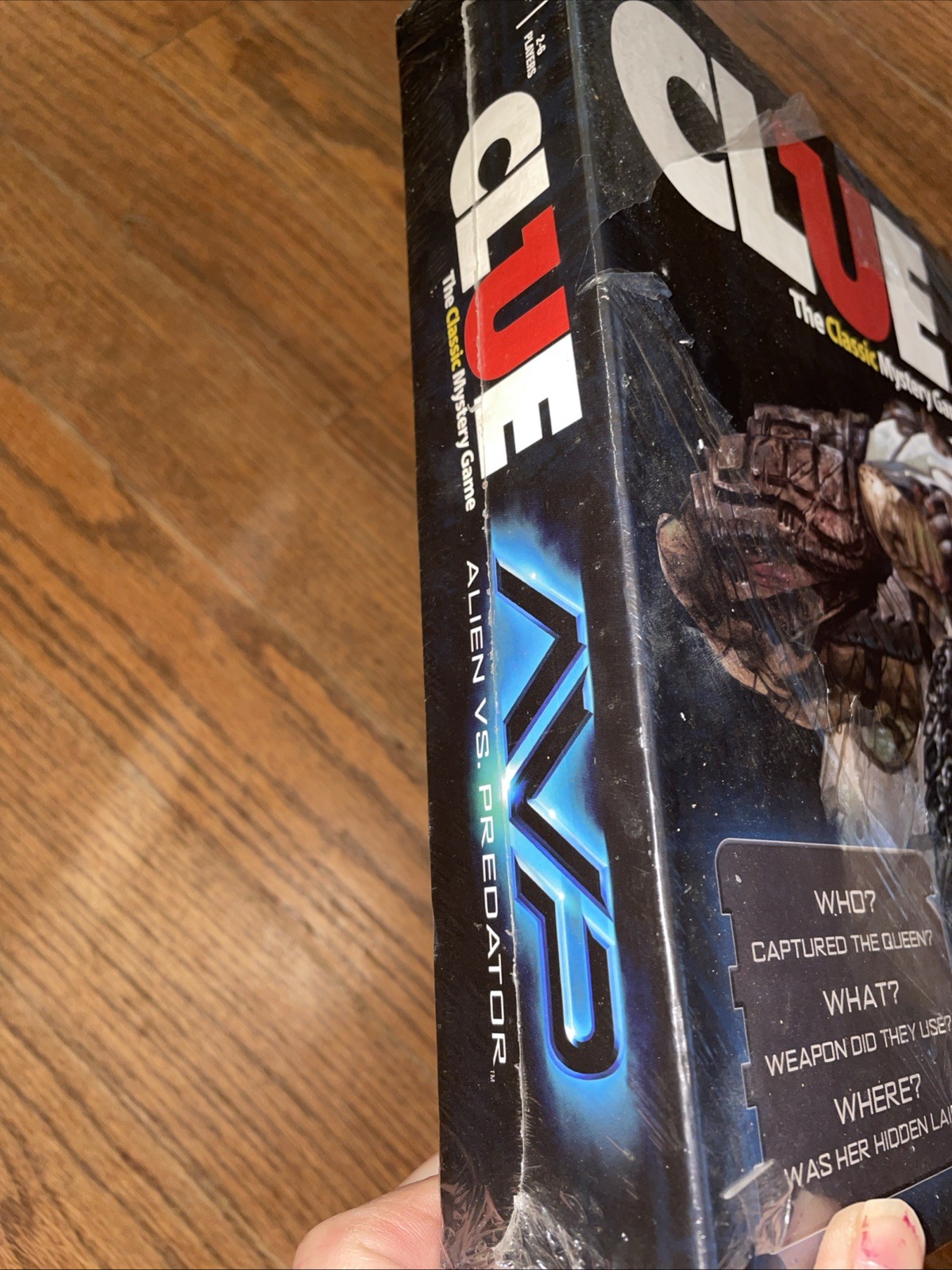 CLUE AVP ALIEN VS PREDATOR BOARD GAME SEALED* READ NEW Hasbro 2016