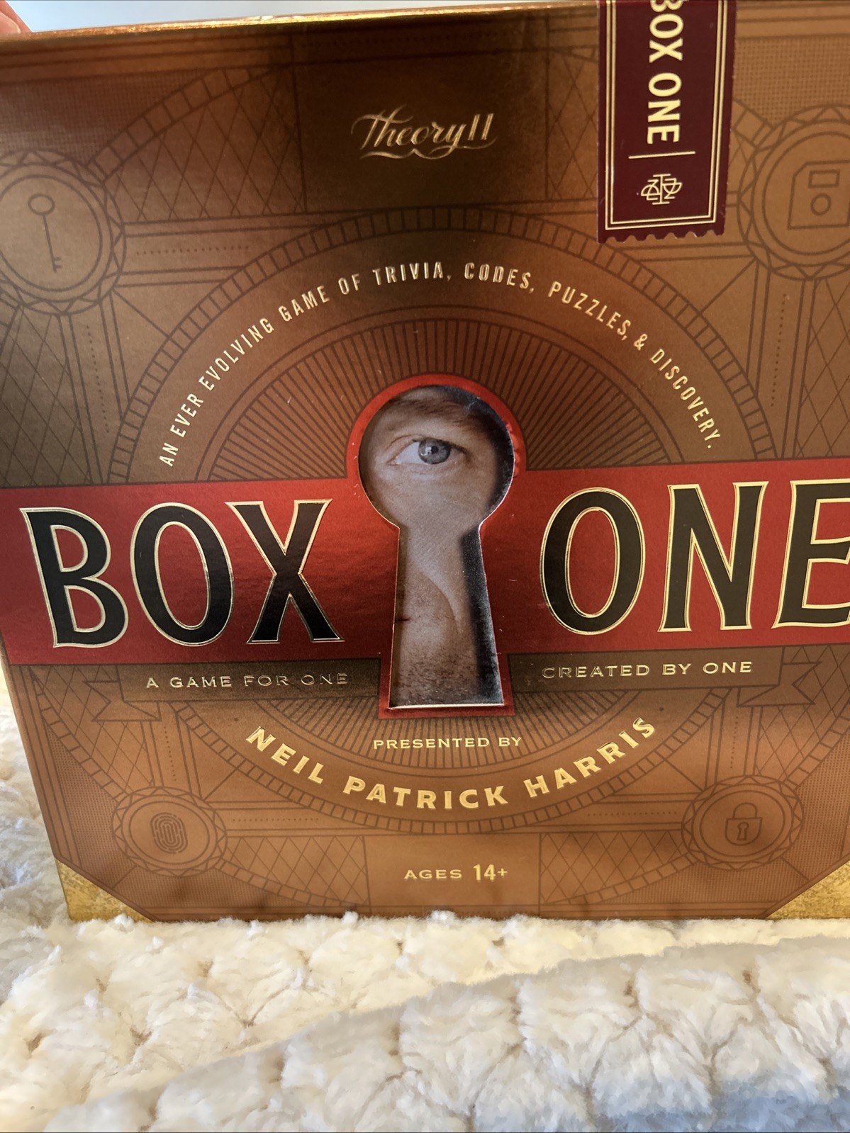 2020 BOX ONE Neil Patrick Harris Problem-Solving Game for 1 Theory11 EUC Complet