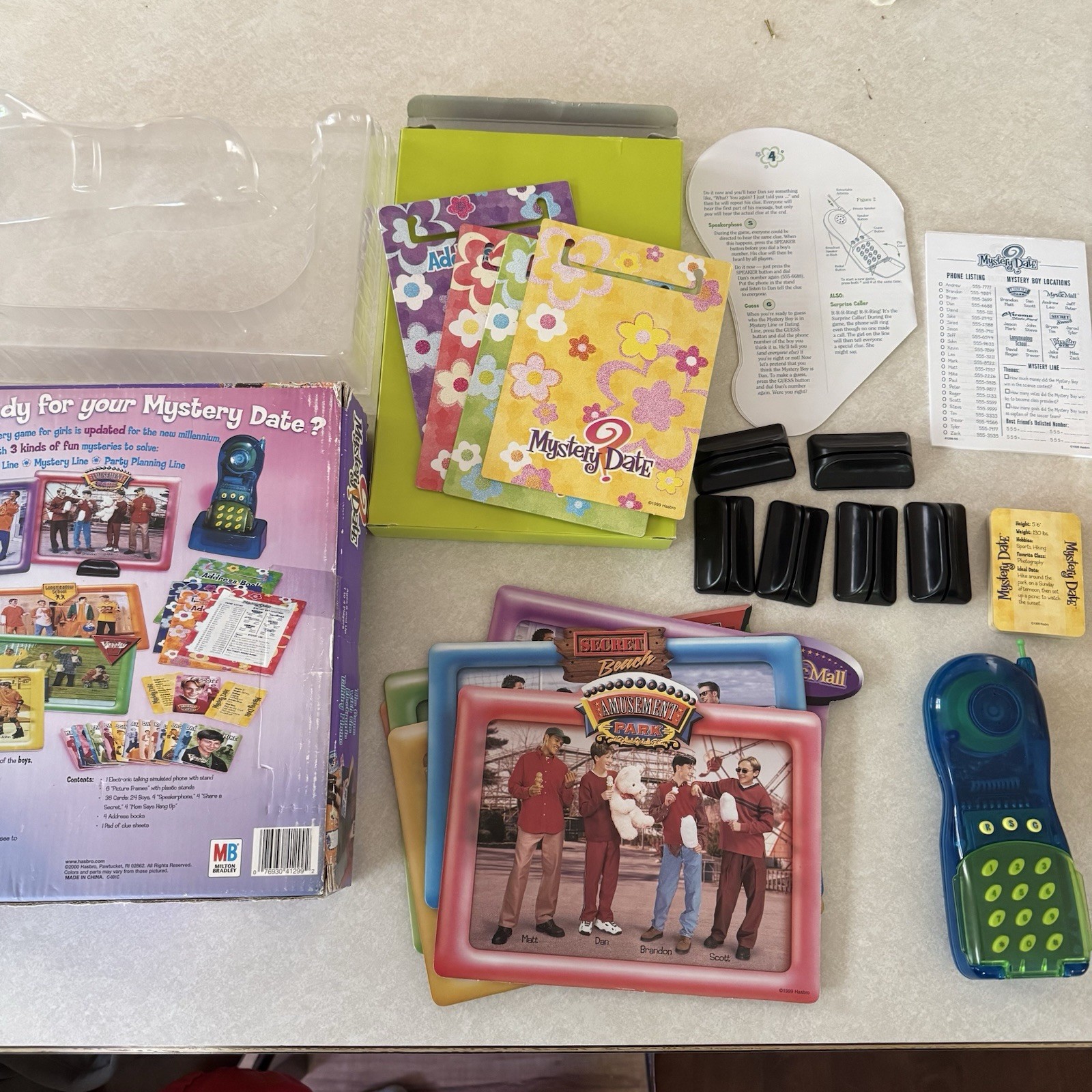 2000 Hasbro Mystery Date Game Electronic Talking AS-IS Non-Working Phone