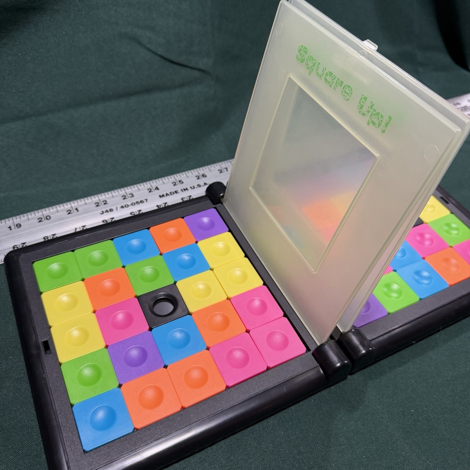 SQUARE UP! Board Game – MindWare – Puzzle Pattern Challenge – Complete – Rubik