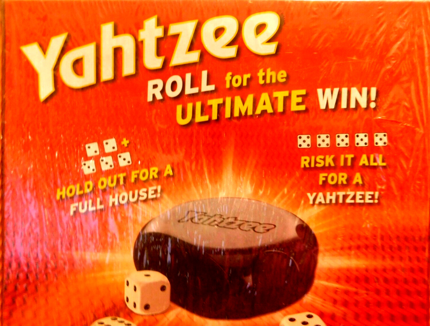 Hasbro Gaming~Yahtzee Dice Game Sealed NEW!!