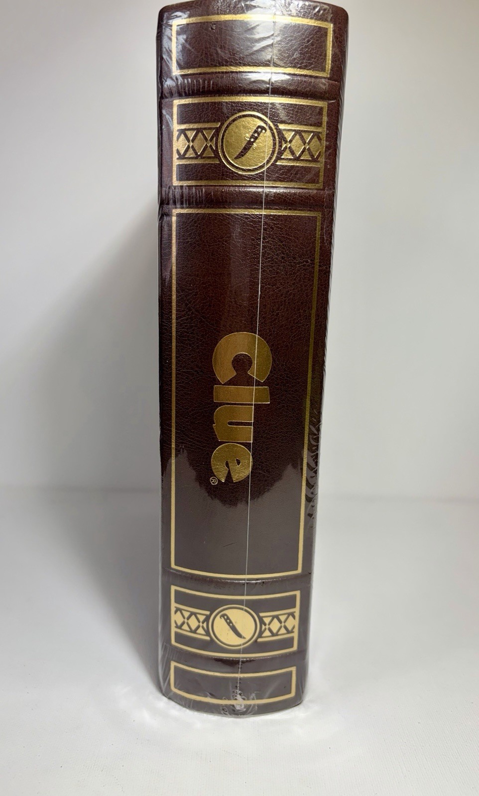 Clue Detective Game RARE Classic Games Hasbro 2010 Book Style Bookshelf SEALED
