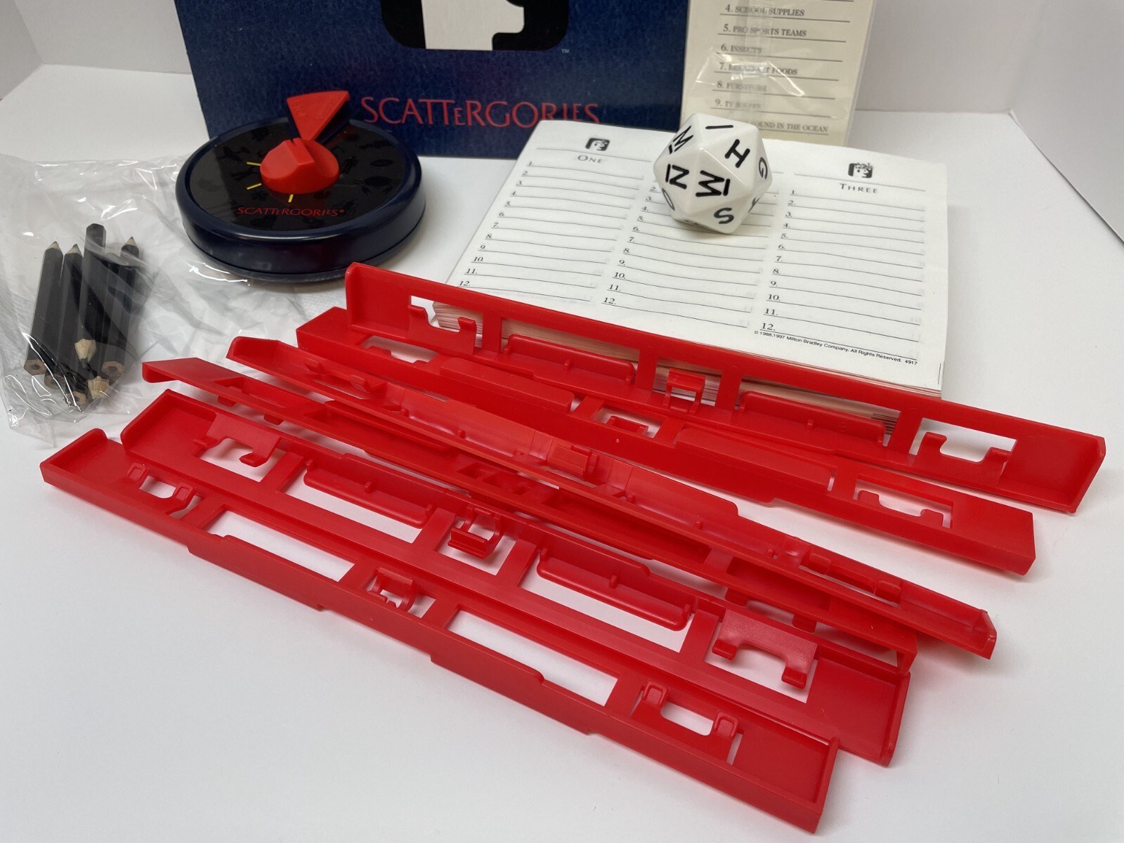 Vintage The Game Of Scattergories 1999 Edition Hasbro Complete