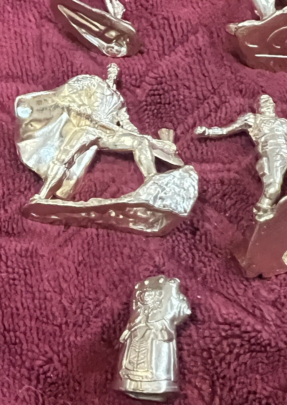 Monopoly Avengers Marvel Game Set of 7 Gold Character Token Pieces
