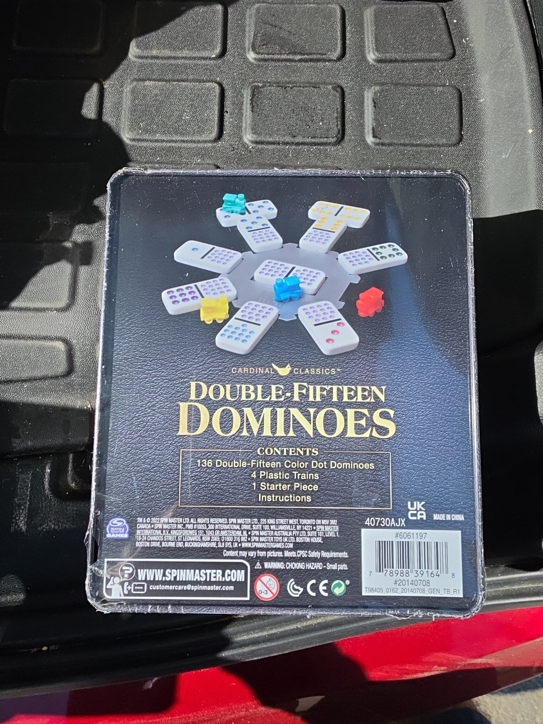 Double Fifteen Dominoes Set With Color Dots Spin Master Games