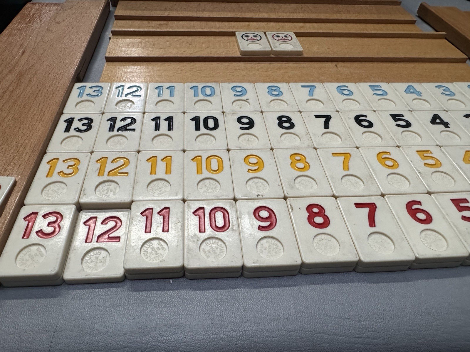 VTG Rummikub 1950’s All Wood Box & Wood Sides W/ Metal Brackets- 106 TILES