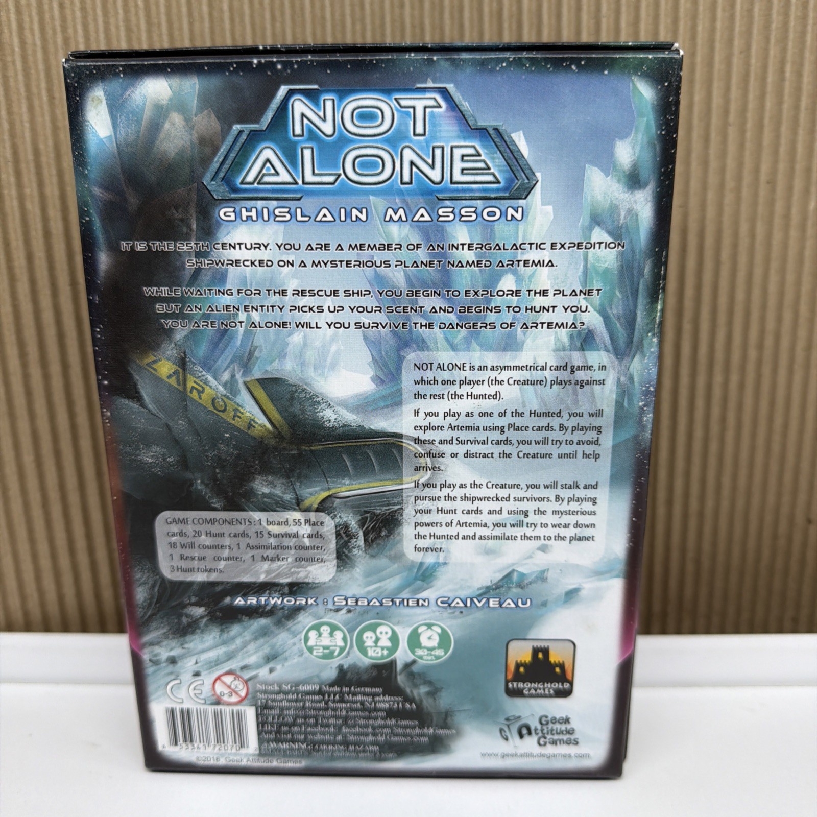 Not Alone – Sci-fi Horror Card Strategy Board Game Stronghold Games Rare OOP