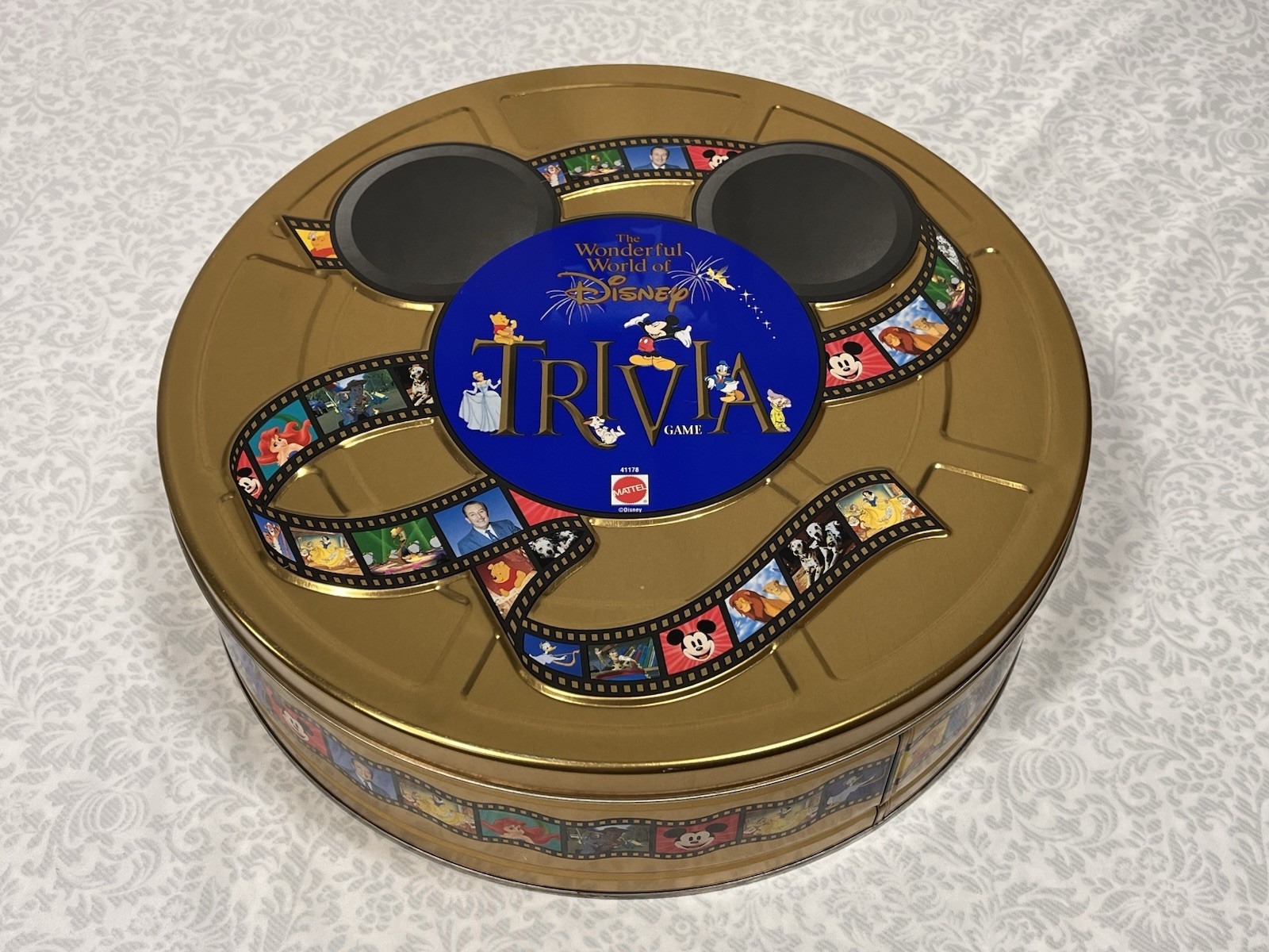 Wonderful World of Disney Trivia Game COMPLETE Gold Tin Mattel Vintage