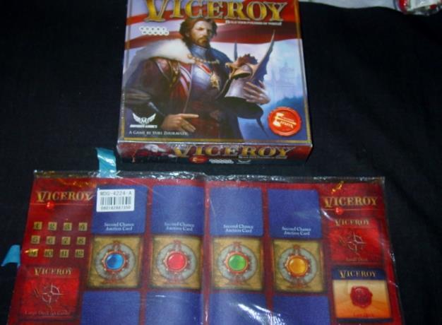 Mayday Games – VICEROY & Kickstarter Playmat – Pyramid of Power (SEALED)