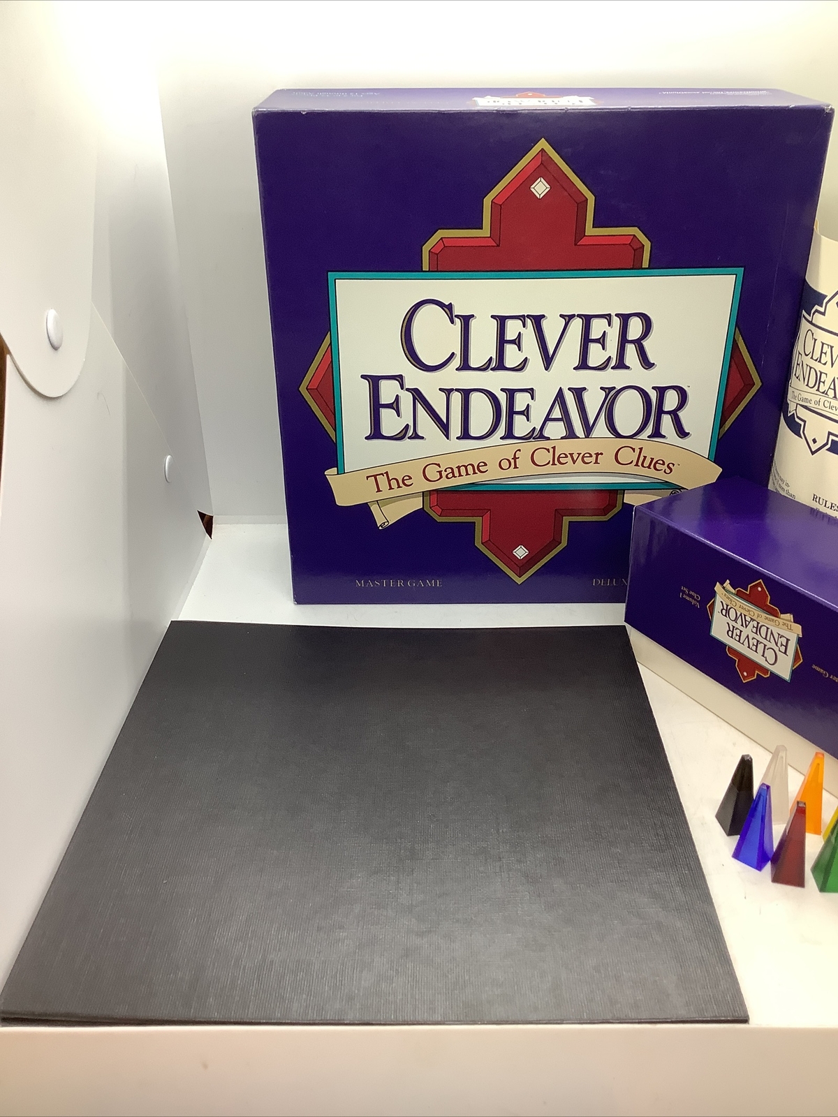 Clever Endeavor – The Game of Clever Clues – Master Game Deluxe Edition 1989