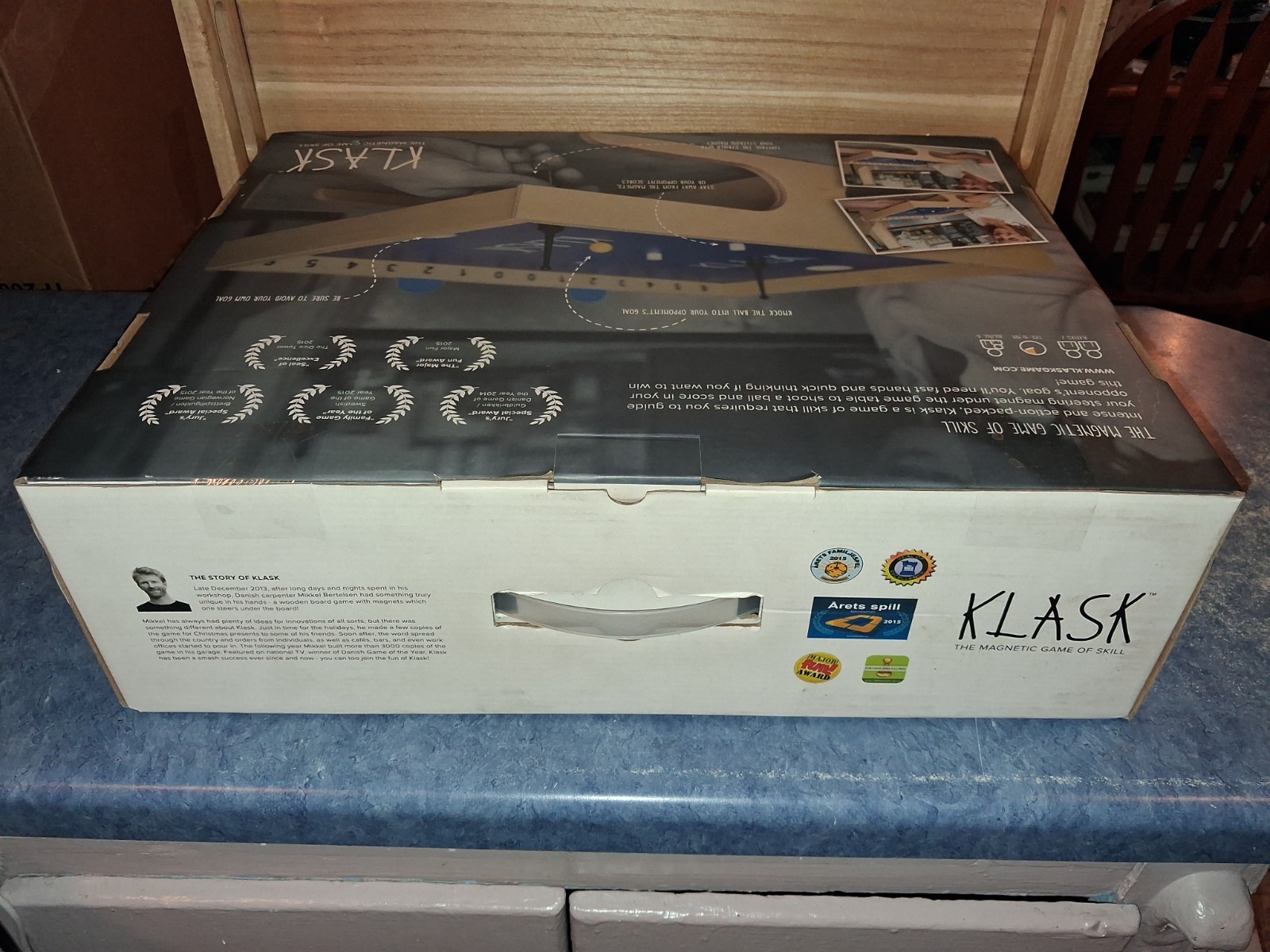 Klask Tabletop Board Game Magnetic Foosball Hockey Battle Family Party Denmark