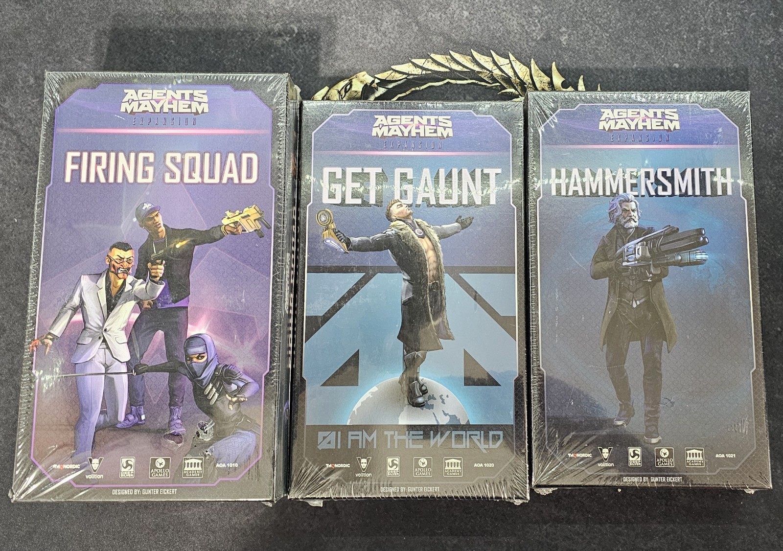 Agents of Mayhem Board Game + 6 Expansion Packs
