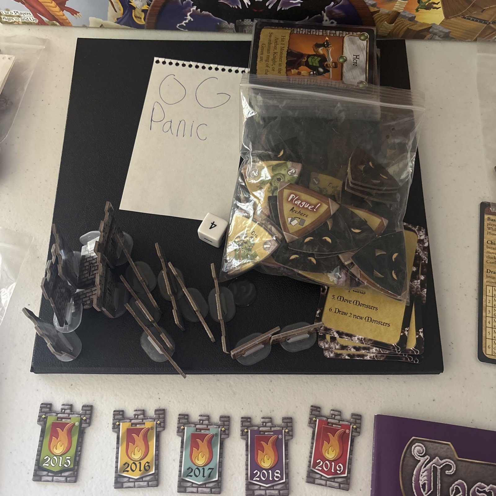 Castle Panic Big Box Game 2019 Includes Base Game And 3 Expansions Complete!!