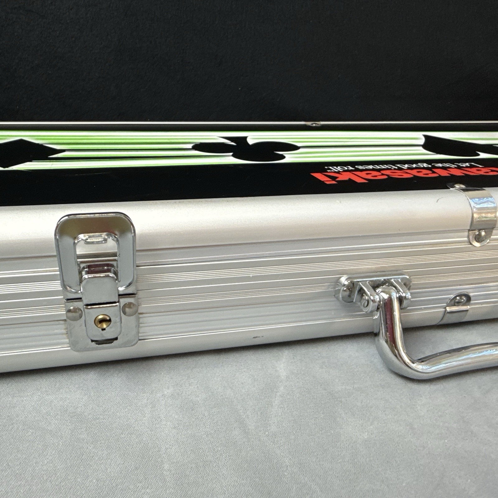 Limited-Edition OEM Kawasaki 500-Piece Clay Poker Chip Set in Aluminum Lock Case