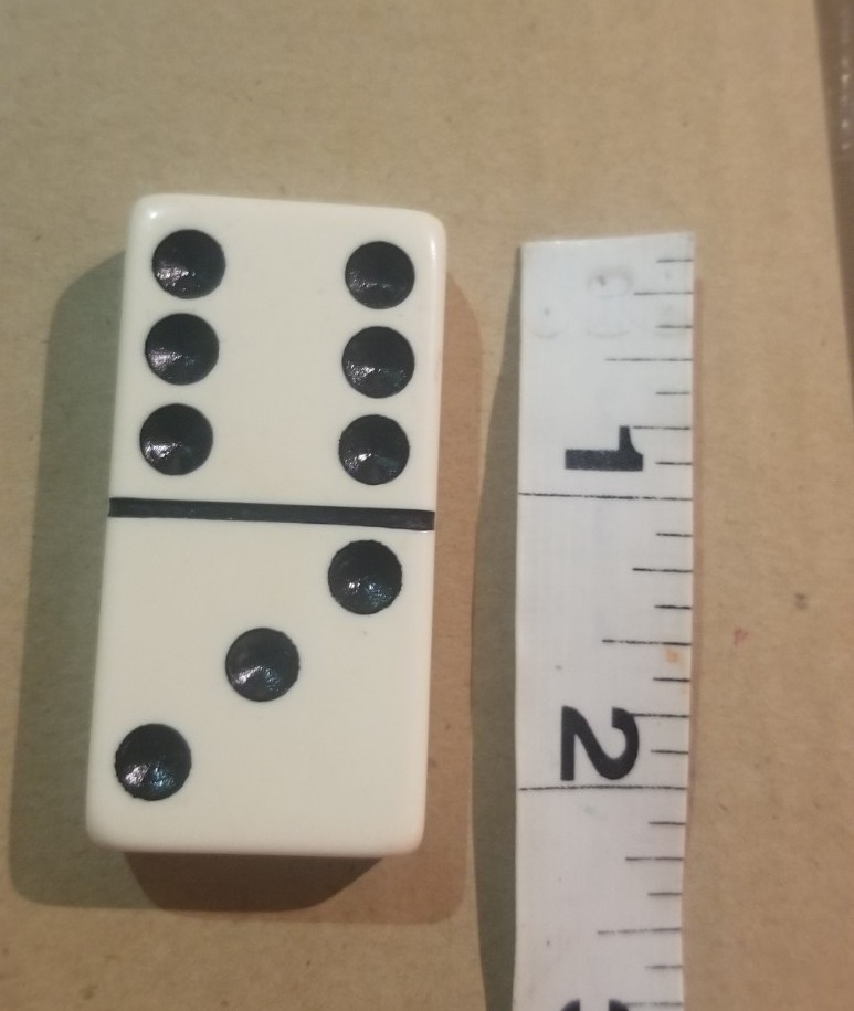 Vintage Puremco ARCO Logo Marblelike Dominoes No 1632 Tournament Large Face USA