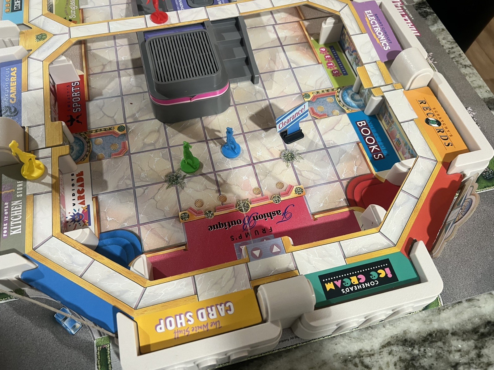Electronic Mall Madness 1996 Vintage Board Game Milton Bradley #4047 Shopping