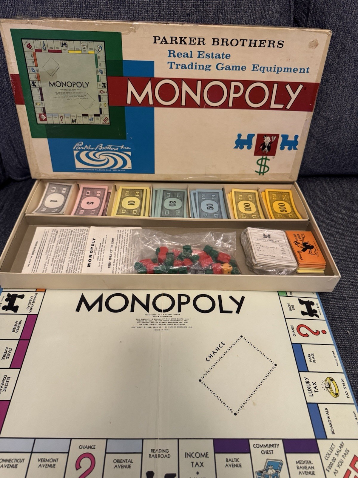 1961 Monopoly Game by Parker Brothers Complete Very Good Condition FREE SHIPPING