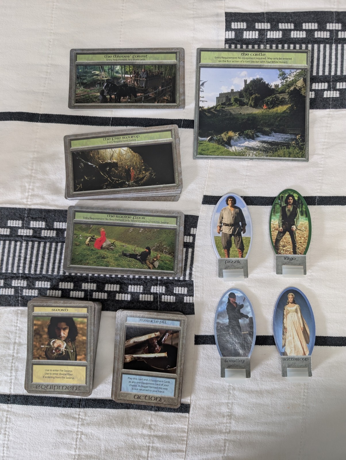 The Princess Bride Card Game Storming the Castle, By toy vault, 2-4 Players 14+