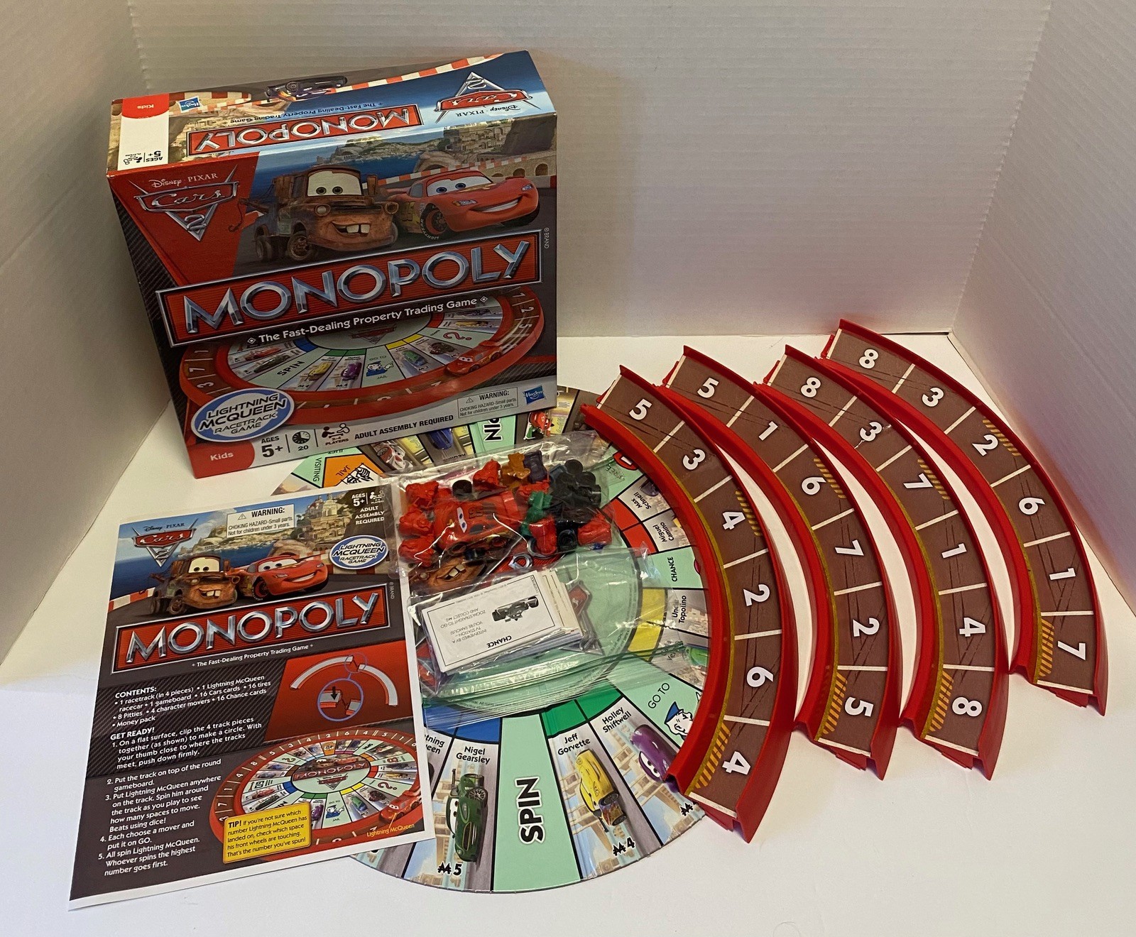 Hasbro Disney Pixar Cars 2 Monopoly Complete 2011 Lightning McQueen Racetrack