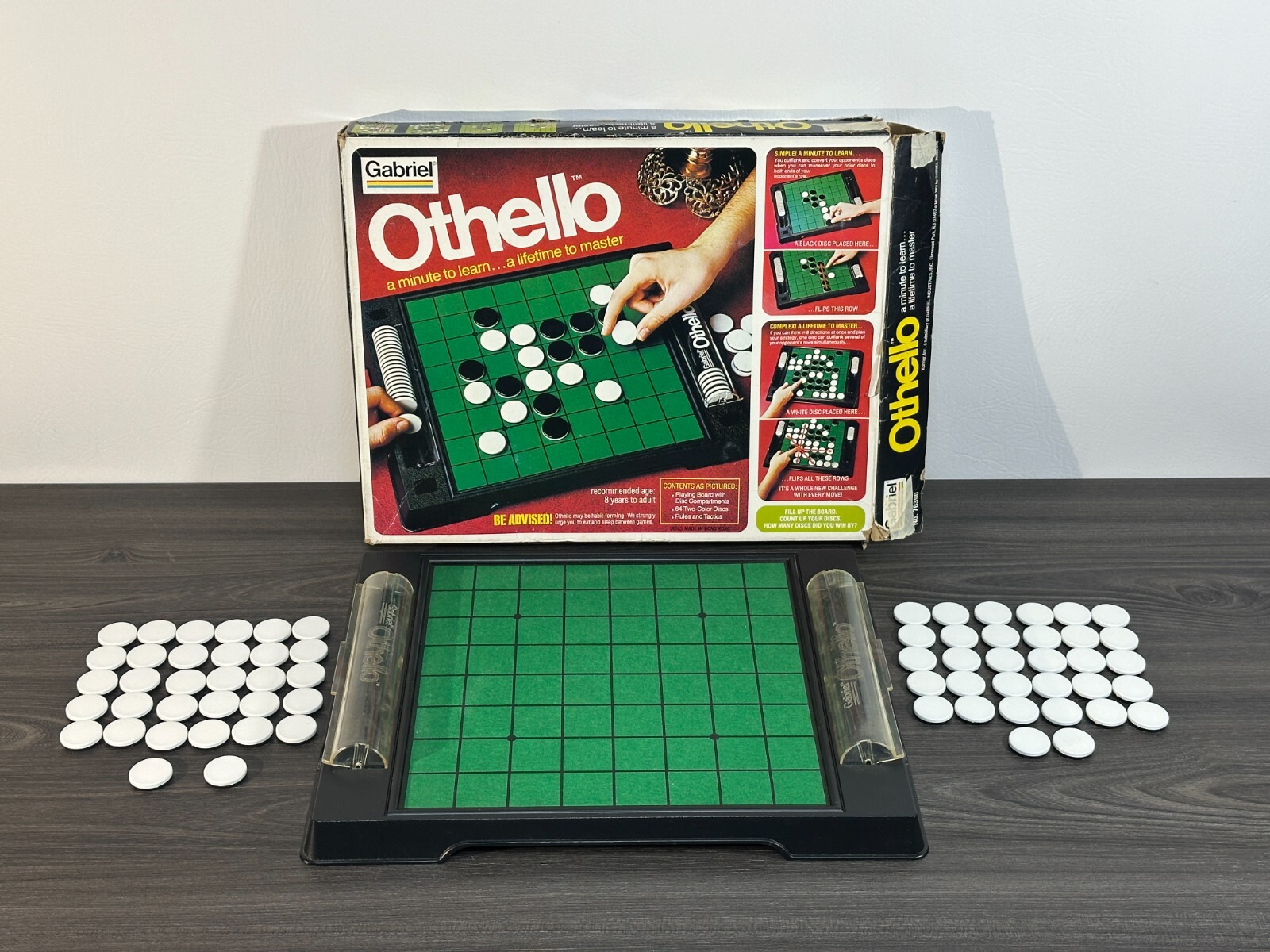1975 Othello Game 76390-110 includes all pieces, missing instructions