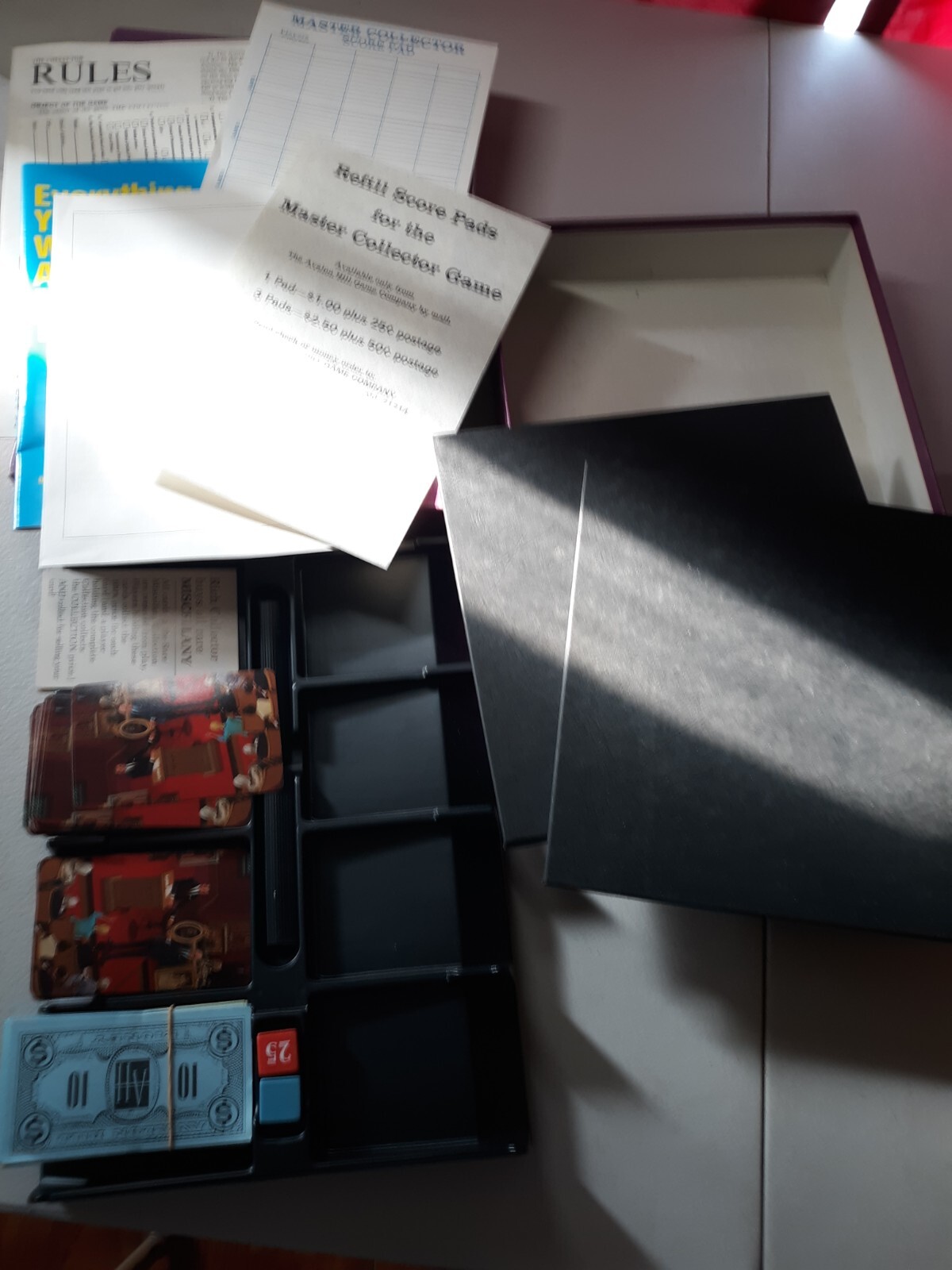 The Collector 1977 Vintage Avalon Hill Bookshelf Game Complete EX Condition!