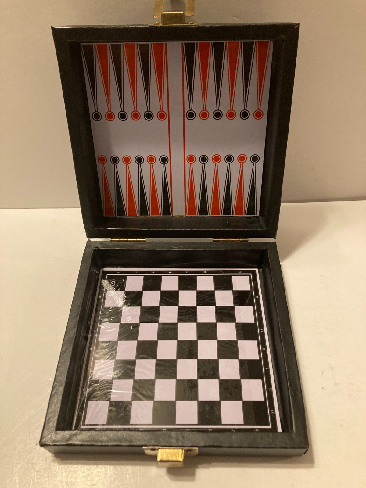 NEW Travel Game Set 6 in 1 Checkers Chess Backgammon Cribbage Dominoes Cards