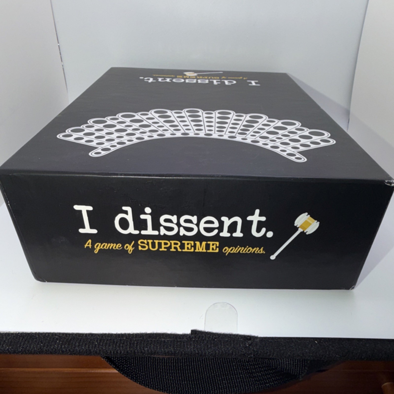 Buffalo Games I Dissent Supreme Court Card Game Hourglass 3+Players 14+ COMPLETE