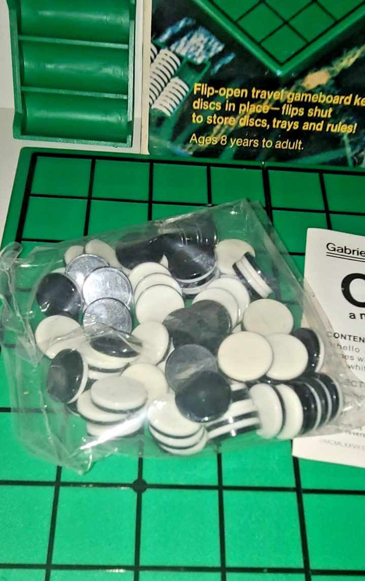 1970s OTHELLO Board Game POCKET Version By GABRIEL Sealed DISCS Pk – NOS w/Box