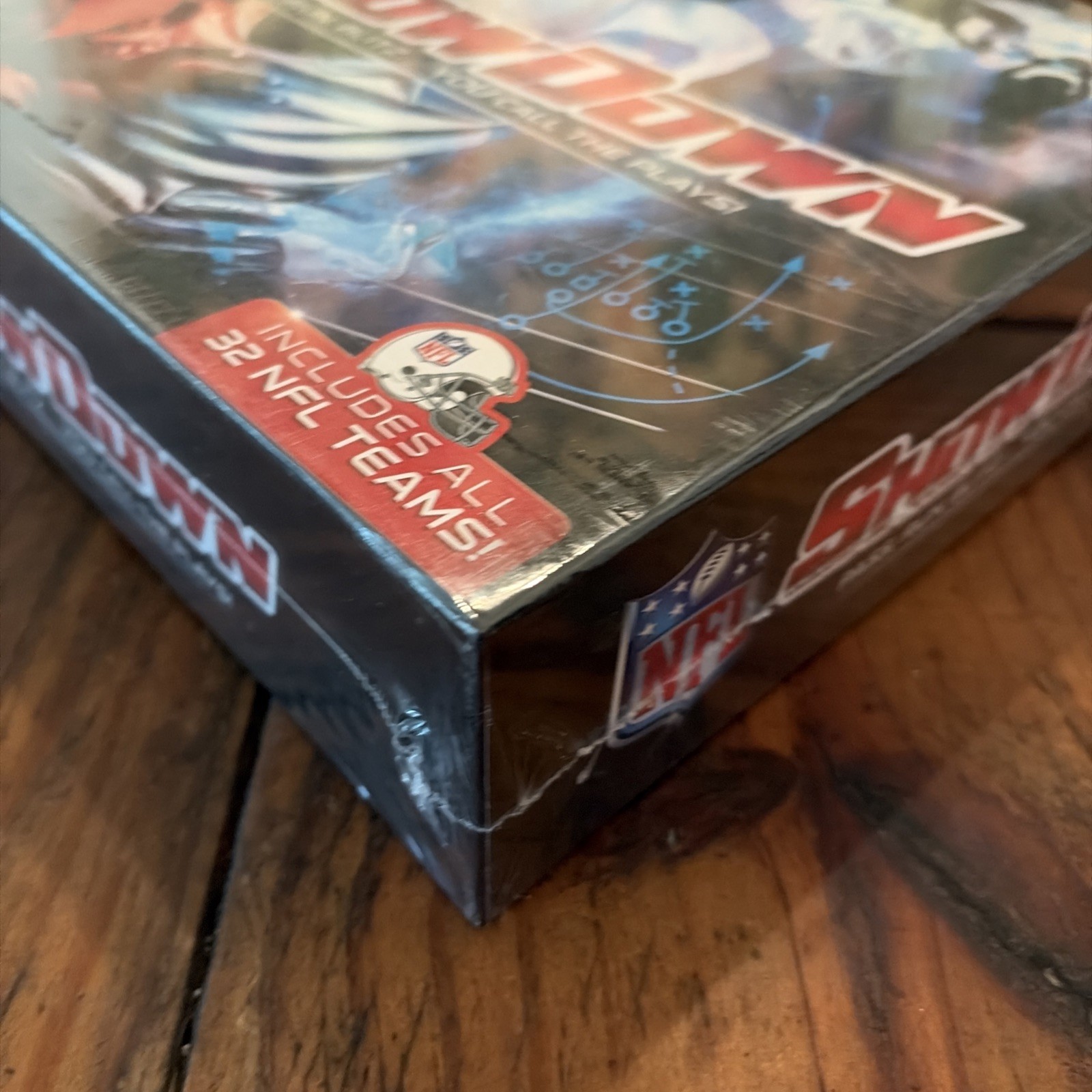 NFL SHOWDOWN Football Board Game You Call The Plays New Factory Sealed