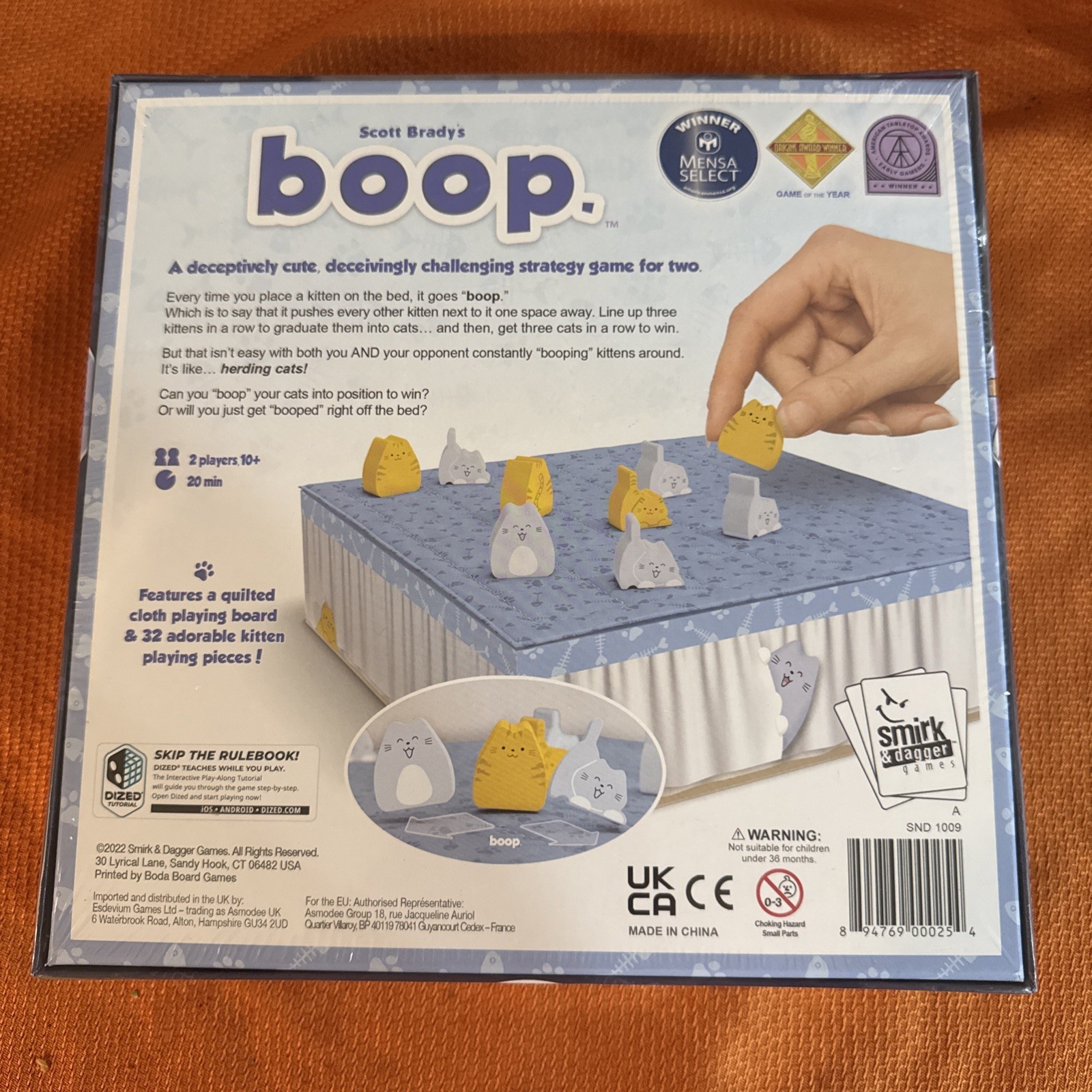 Boop Cat and Kitten Strategy Board Game by Smirk & Dagger – 2 Player Puzzle