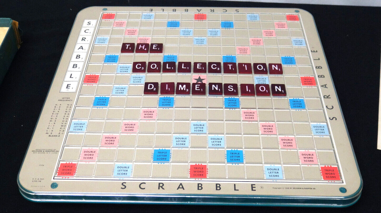 Vintage Scrabble Deluxe Edition 1977 Rotating Turntable Board Game 2