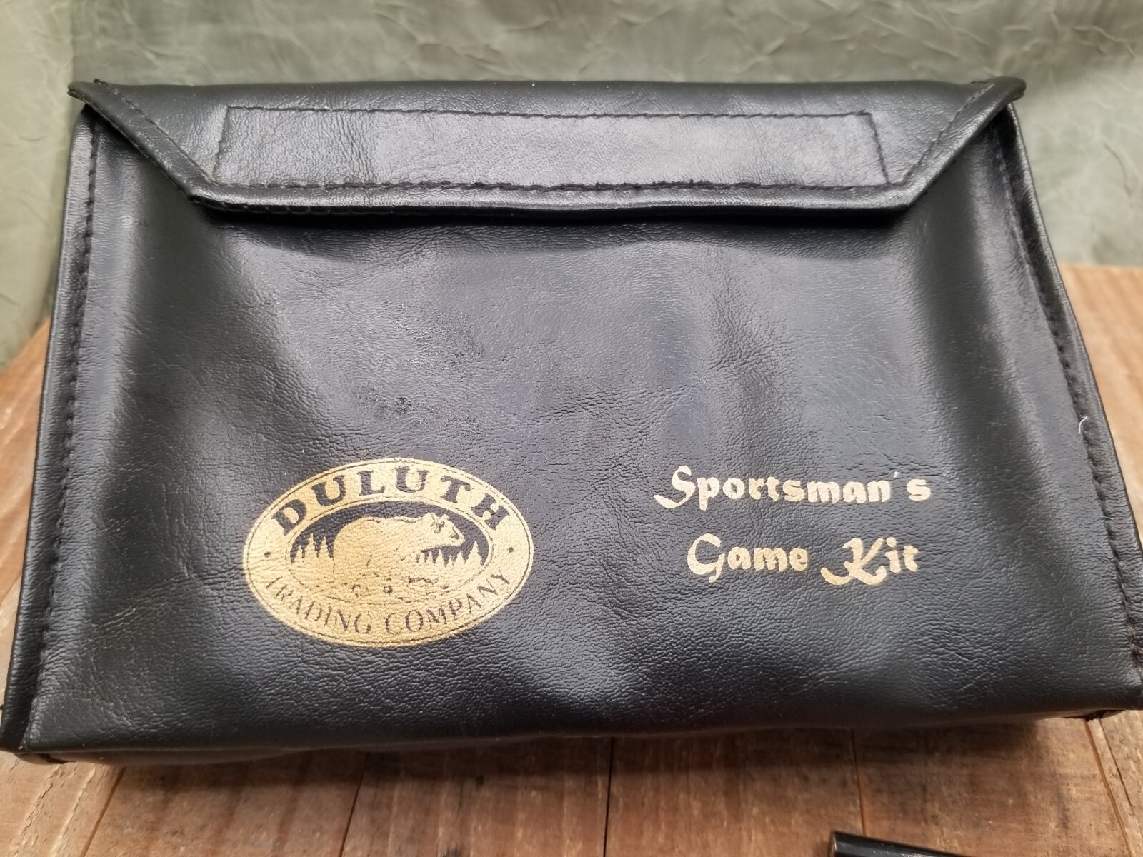 Vintage Duluth Trading Leather Sportsman Game Poker Chips Dice Playing Cards USA