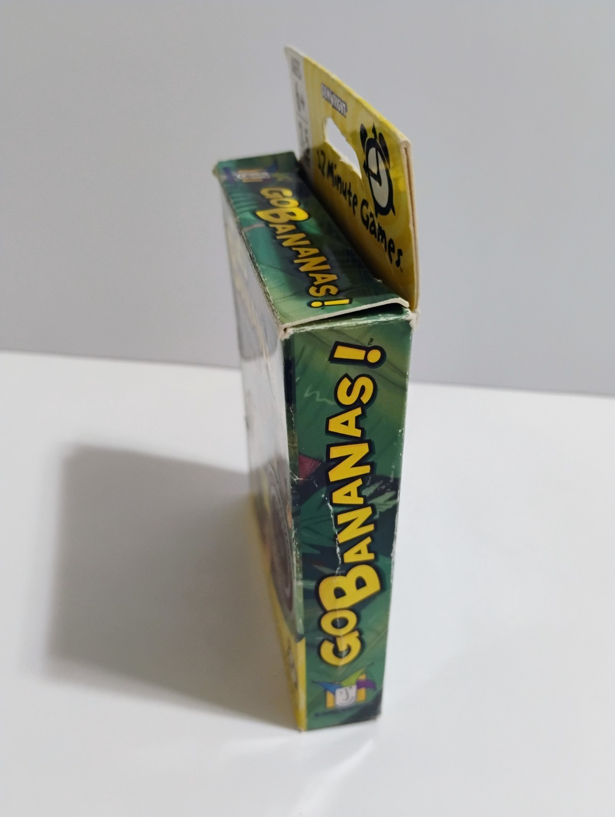 Vintage 2004 Gamewright Go Bananas Monkey Matching Card Game COMPLETE