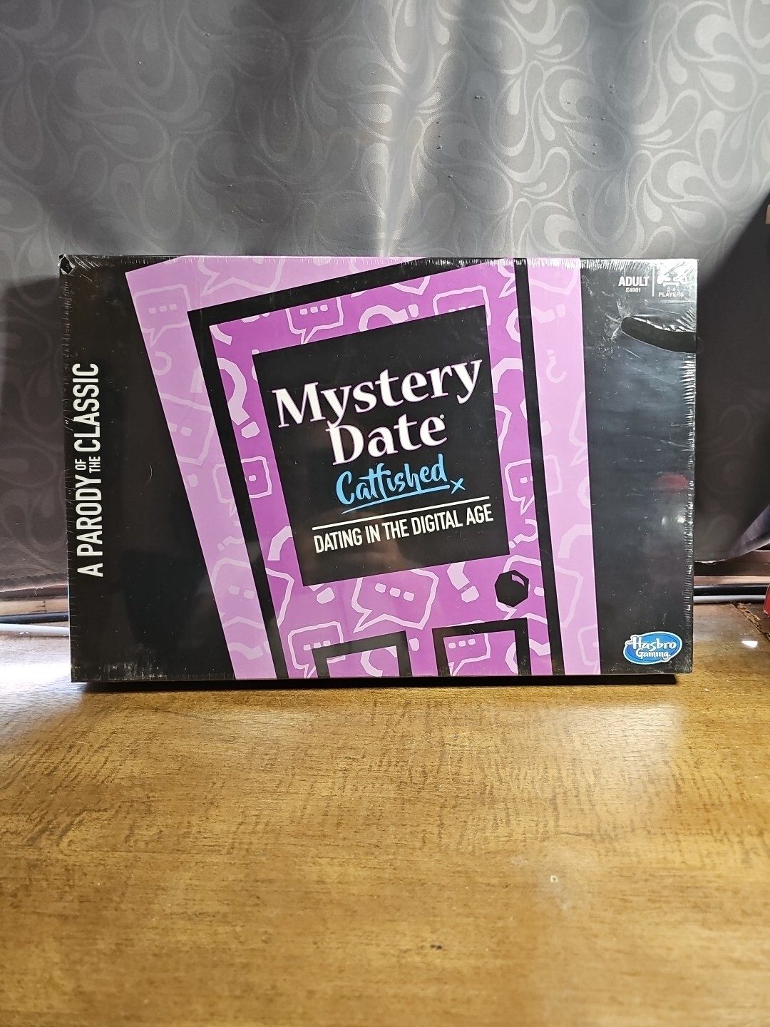 Mystery Date Catfished Dating In The Digital Age Hasbro Board Game NEW IN BOX