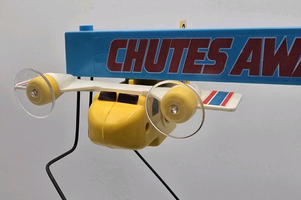 Vintage Gabriel Chutes Away Air-Rescue Target Game 1977 Box Parts Repair Read!