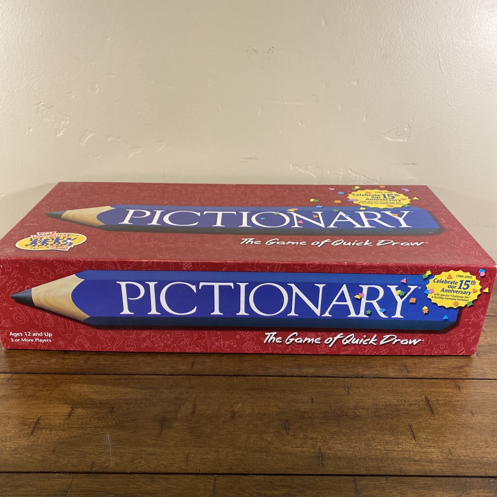 2000 Pictionary 15th Anniversary Edition Complete in Great Condition