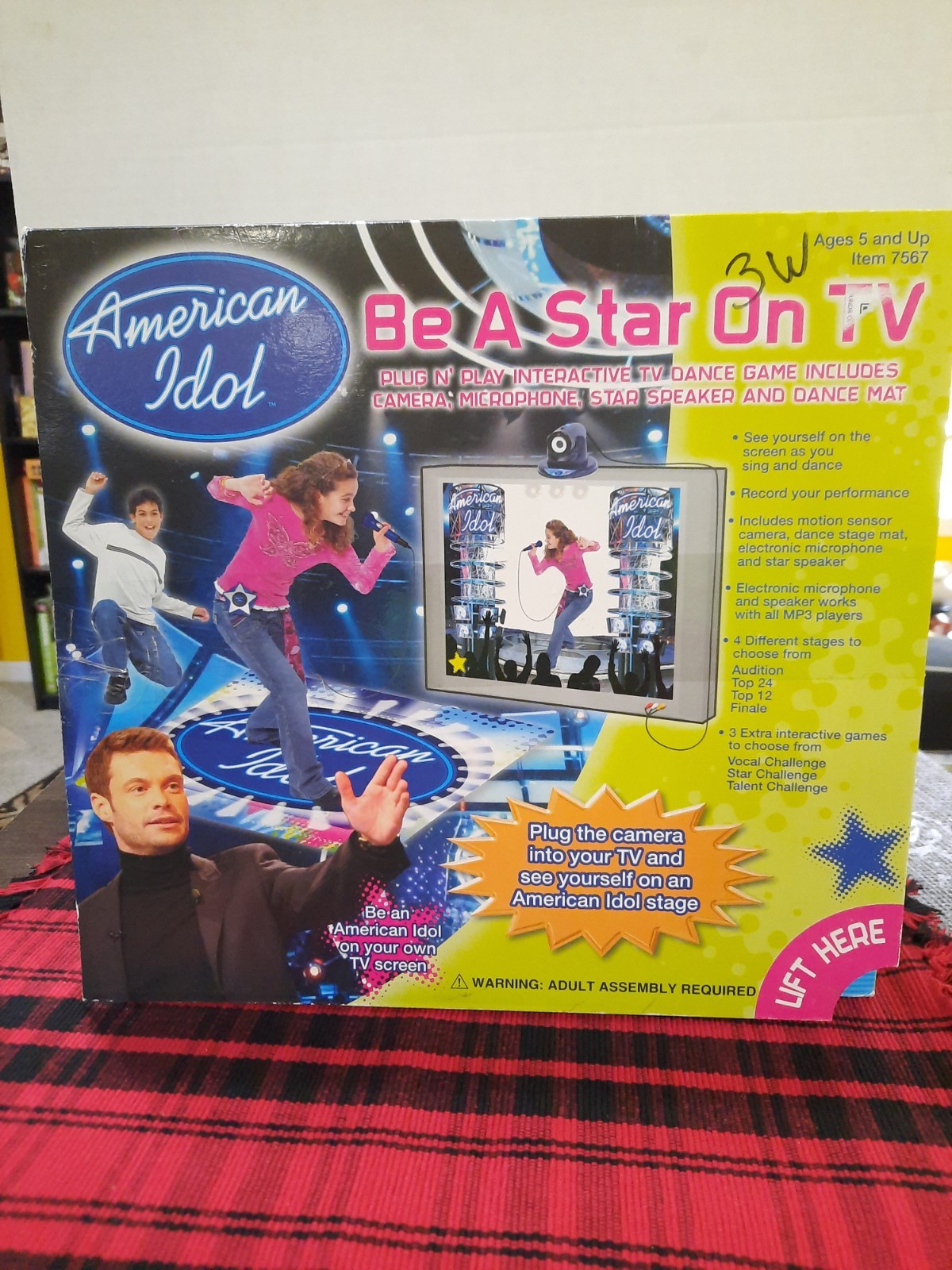 Rare 2008 American Idol “Be A Star On TV” Plug & Play Interactive Video Game