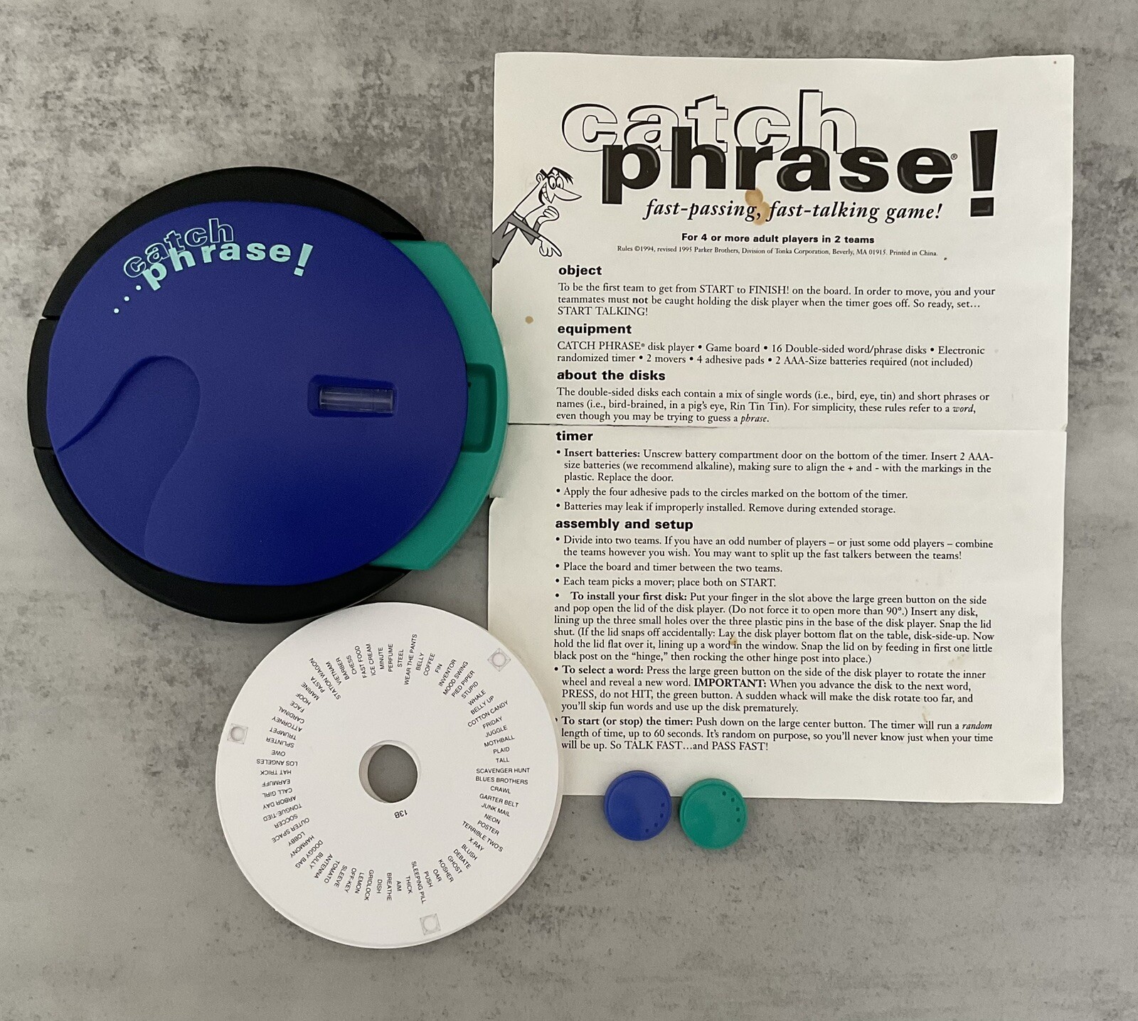 1994 CATCH PHRASE Parts Disk Player + 16 Word/Phrase Disks Tokens Instructions