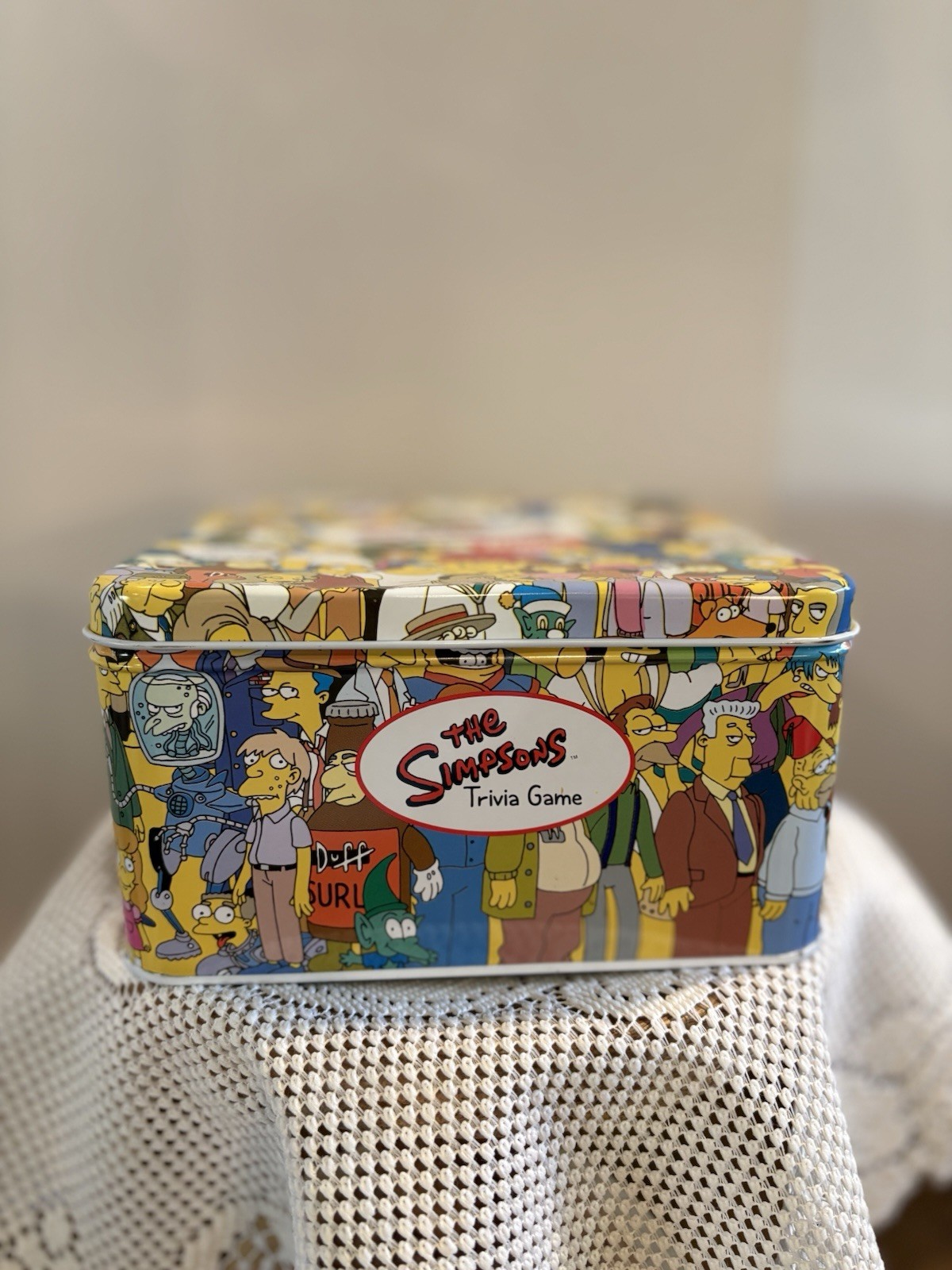 The Simpsons Trivia Game Tin Box with Character Cards Movie & TV Theme.Collector