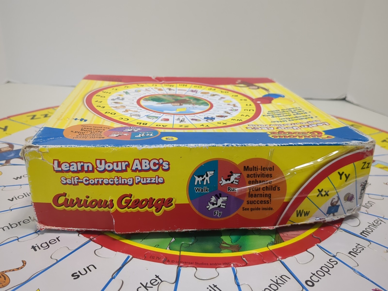 2007 Curious George Self Correcting Puzzle by Universal Complete Pre-owned