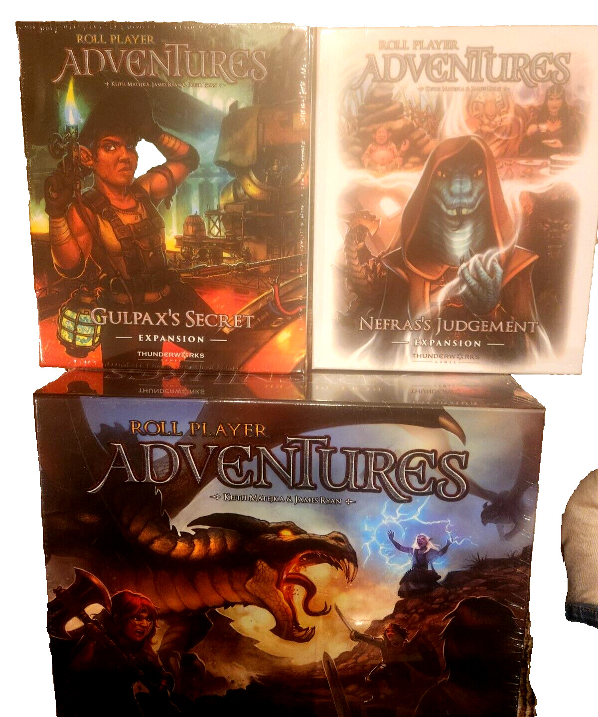 Roll Player Adventures Base Game + 2 Exp by Thunderworks Games NEW IN SHRINK