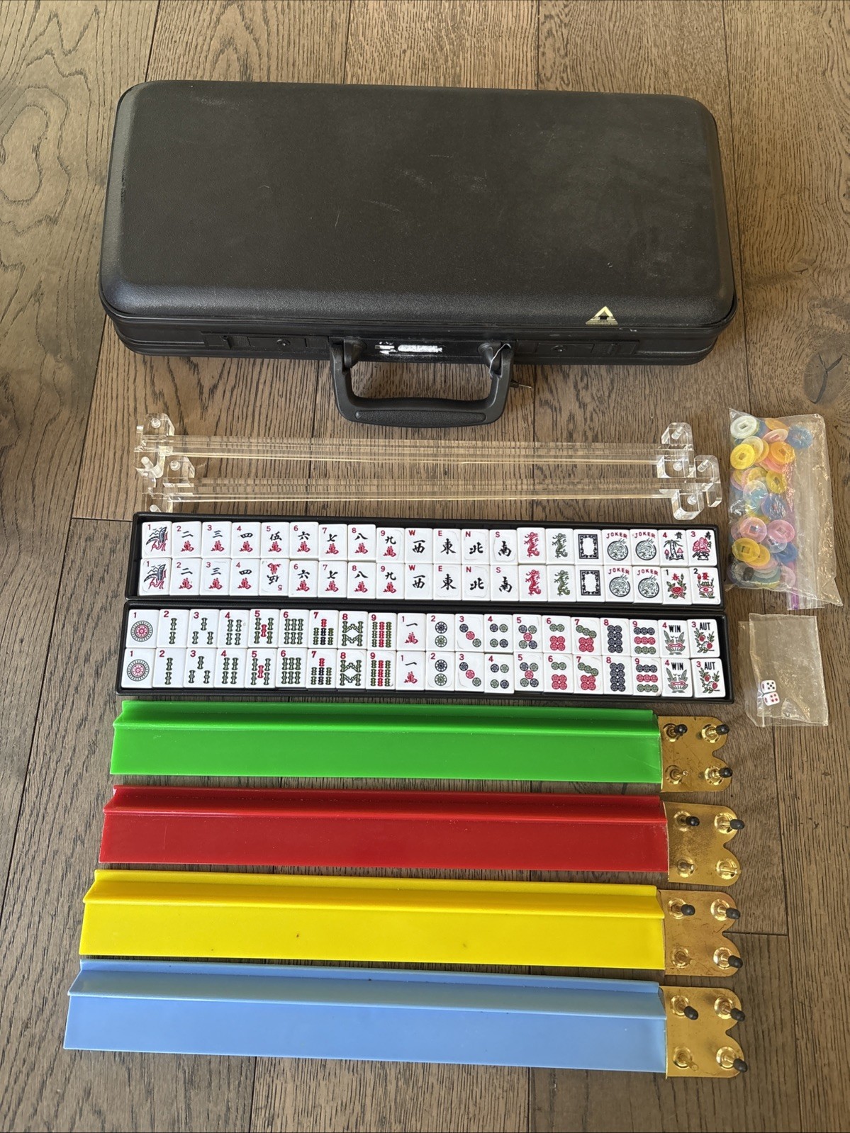 Mahjong Set 160 Tiles 4 Color Set Racks Pushers w/ Case