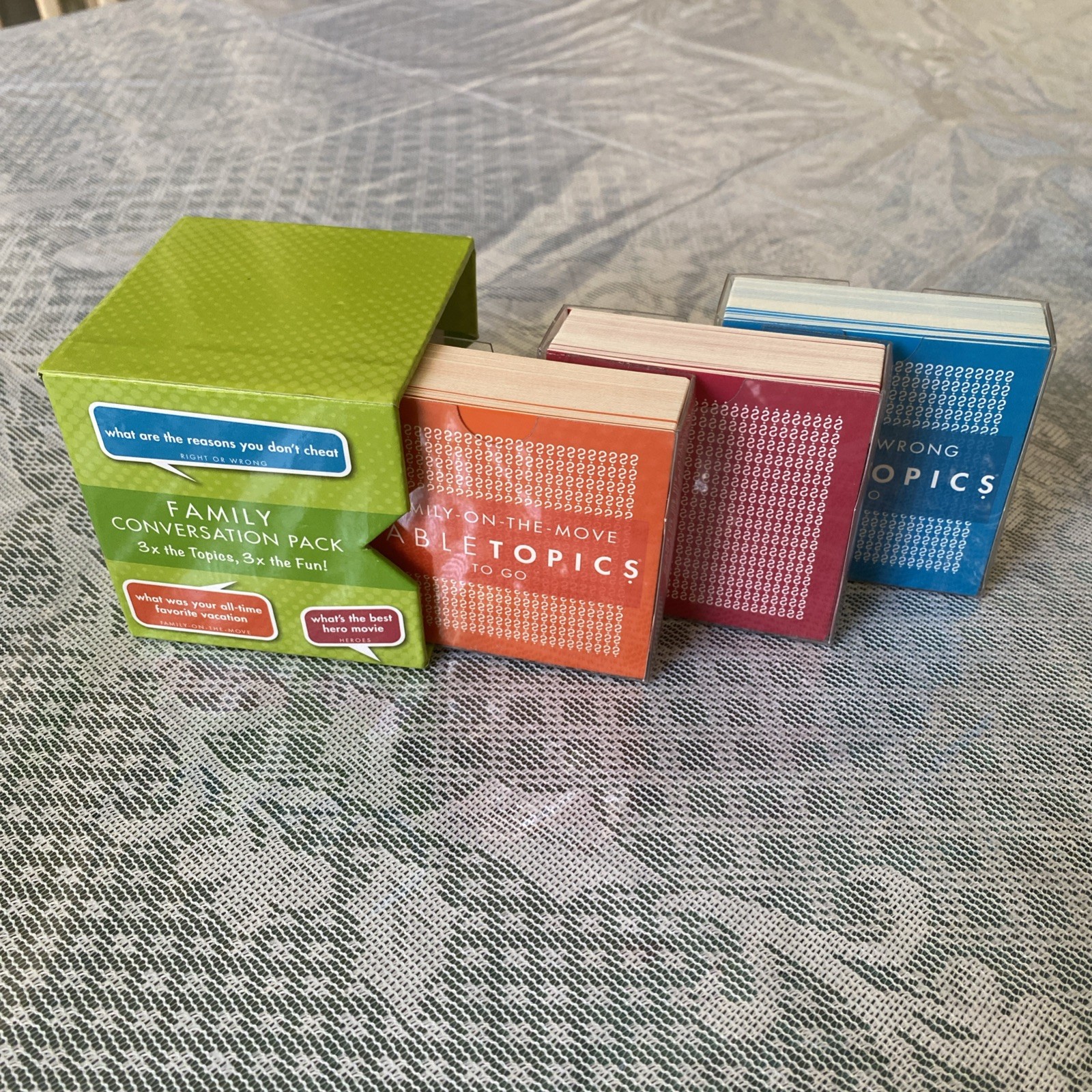 Table Topics Family Conversation Pack Heroes, Right/Wrong, On The Move Sealed