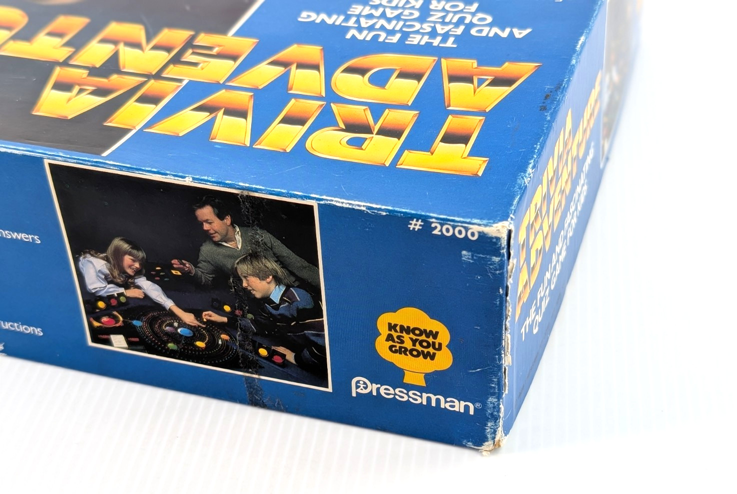 Vintage 1986 IQ2000 Trivia Adventure System Space Theme Board Game 100% COMPLETE