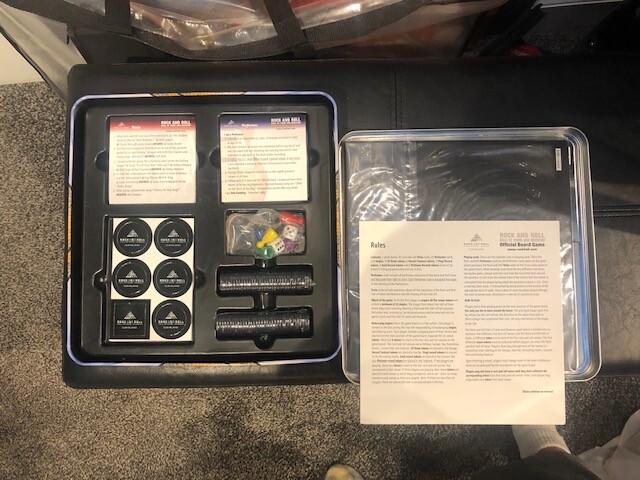 Ideal Rock And Roll Hall Of Fame & Museum Music Trivia Family Board Game New