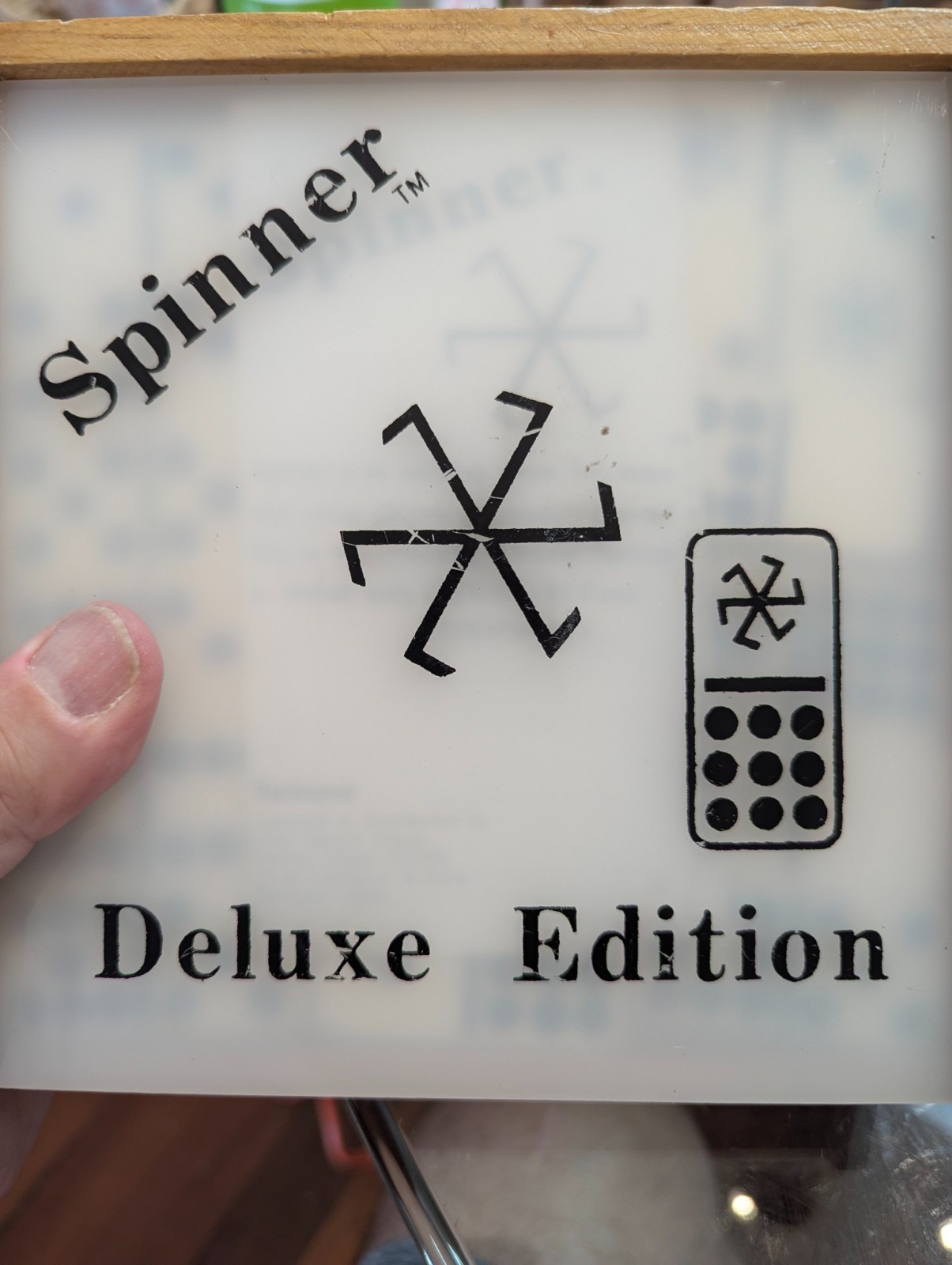 SPINNER DELUXE Edition Double Nine Dominoes 100% COMPLETE 1983 VINTAGE