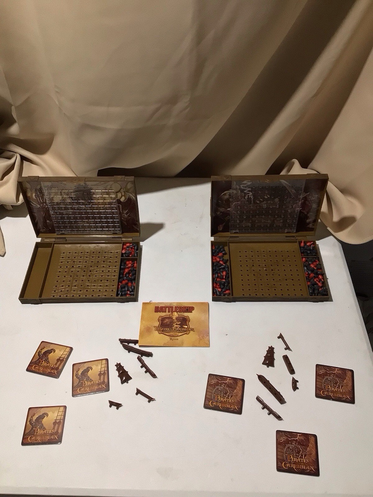 Pirates of the Caribbean Battleship Disney Parks Exclusive Edition 100% COMPLETE