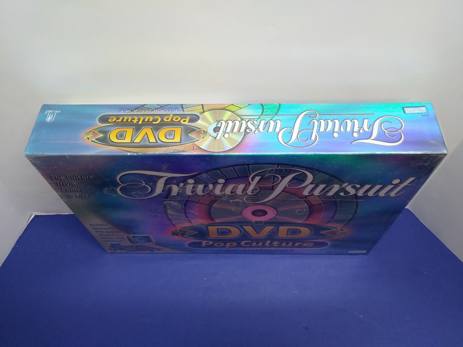 NEW- Trivial Pursuit DVD Pop Culture Board Game Parker Brothers 2003 Edition