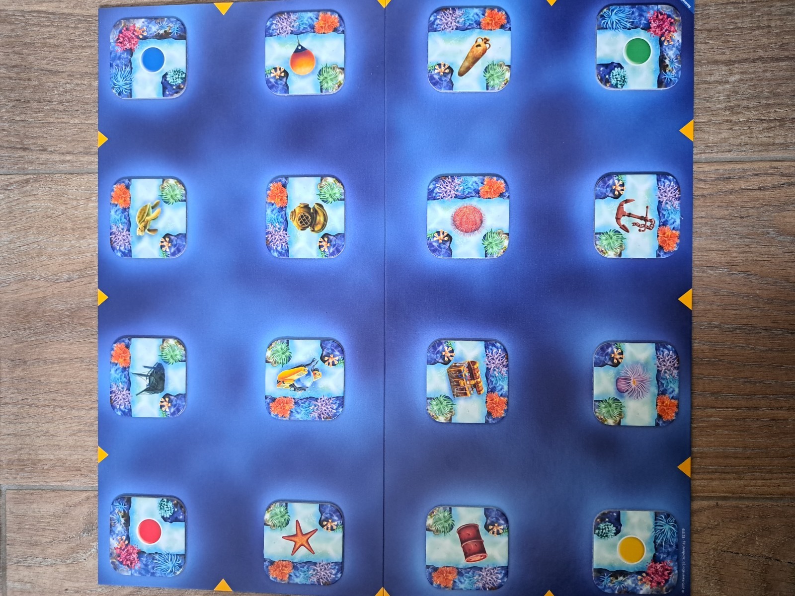 26652 Ravensburger Game 2015 – Ocean Maze Complete Ages 7 and Up Rare Like NEW
