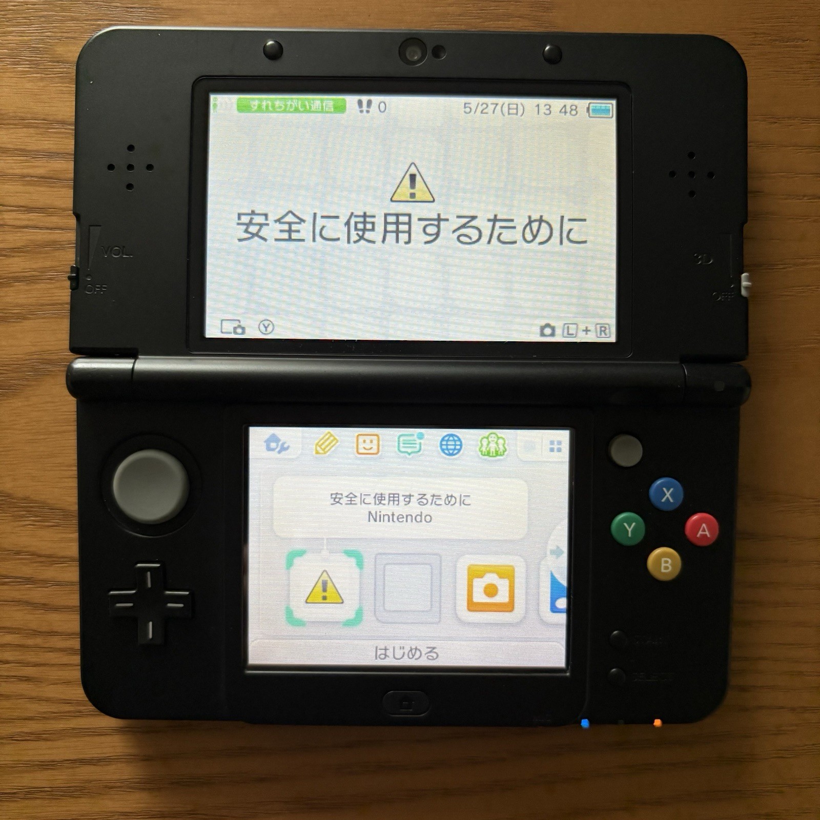 Nintendo new 3DS Black with original touch pen SD 4BG USB cable Used JP version